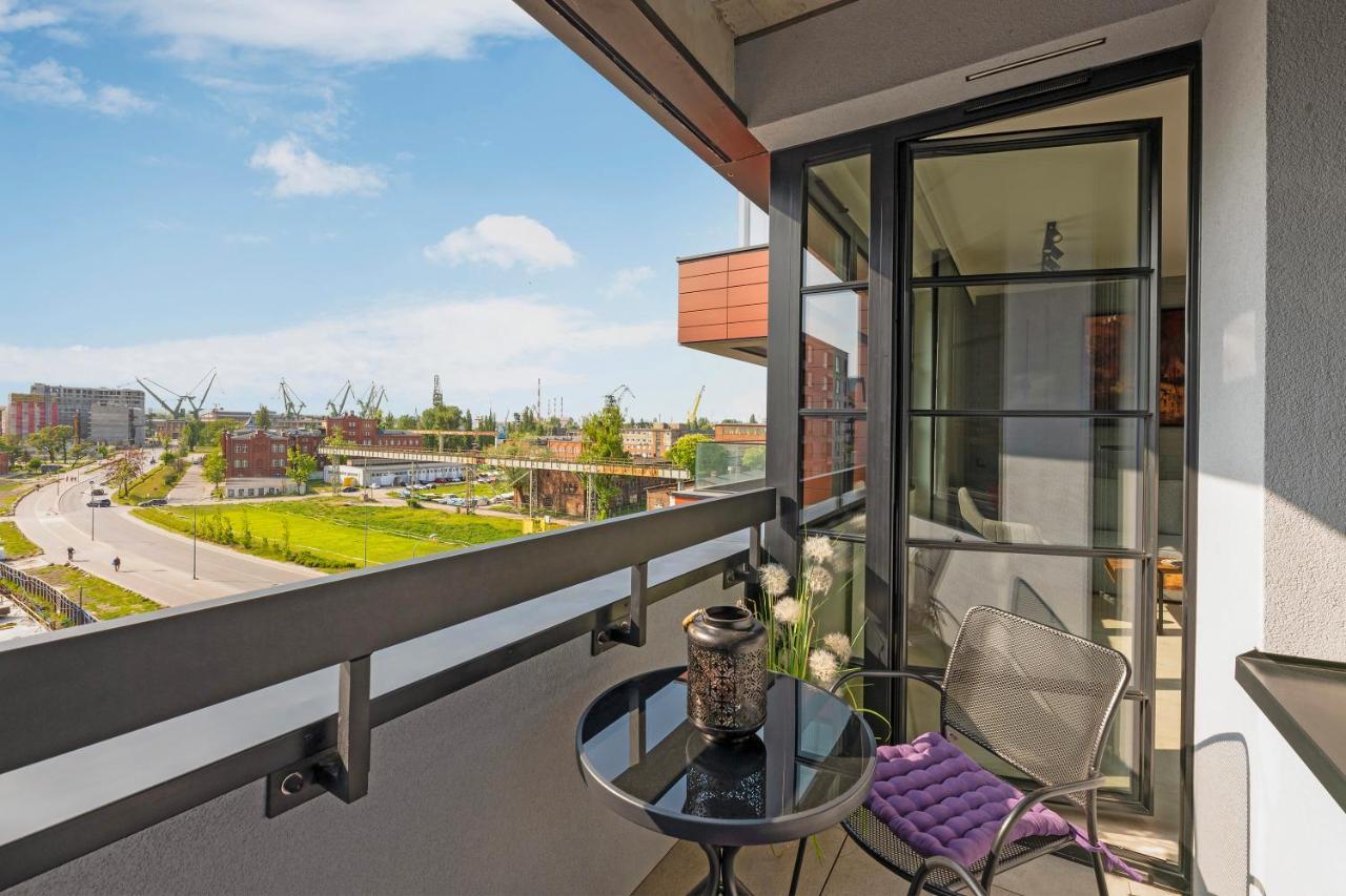 Flatbook - City Center Apartments Aura 40 그단스크 외부 사진