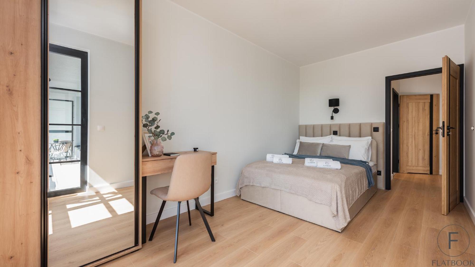 Flatbook - City Center Apartments Aura 40 그단스크 외부 사진